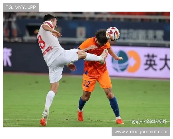 足协通报批评成都主场赛后球迷冲突事件加强管理措施