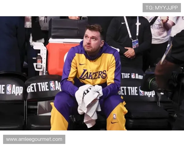 原创湖人129-119胜独行侠,东契奇+里弗斯合砍73分 原创湖人129-119胜独行侠,东契奇+里弗斯合砍73分